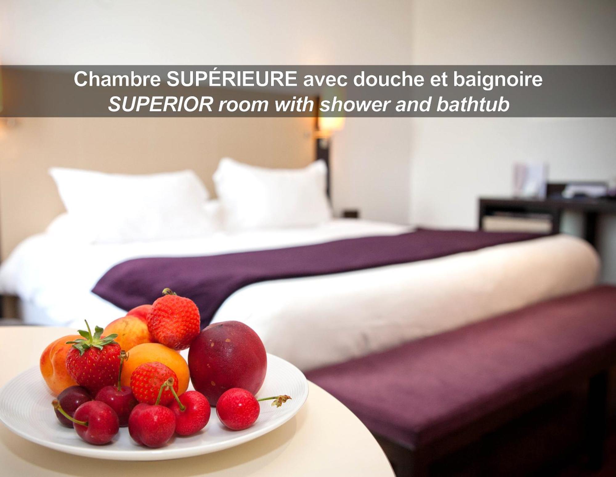 Hotel La Ferme De Bourran Rodez - Parking Prive Gratuit Bagian luar foto